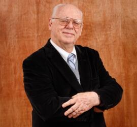 Eduardo Mayr